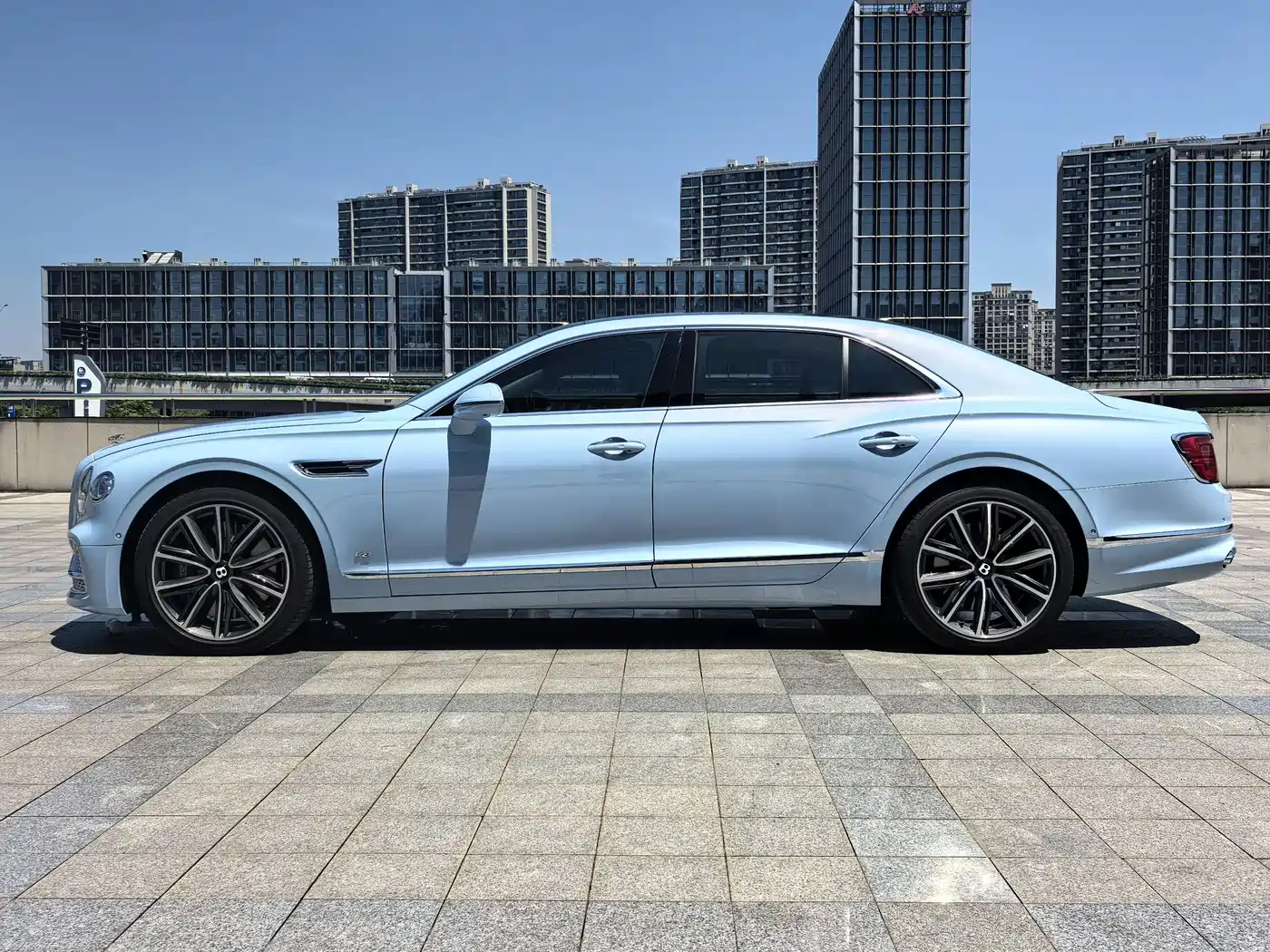 BENTLEY FLYING