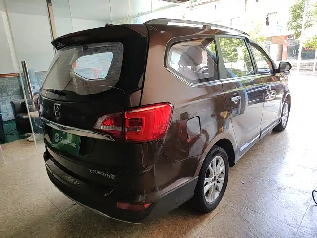 Фото 7 - Baojun 730