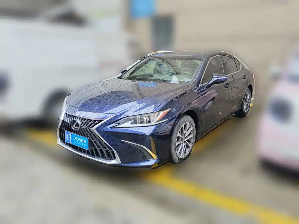 Lexus ES 2022 200 Excellence Edition