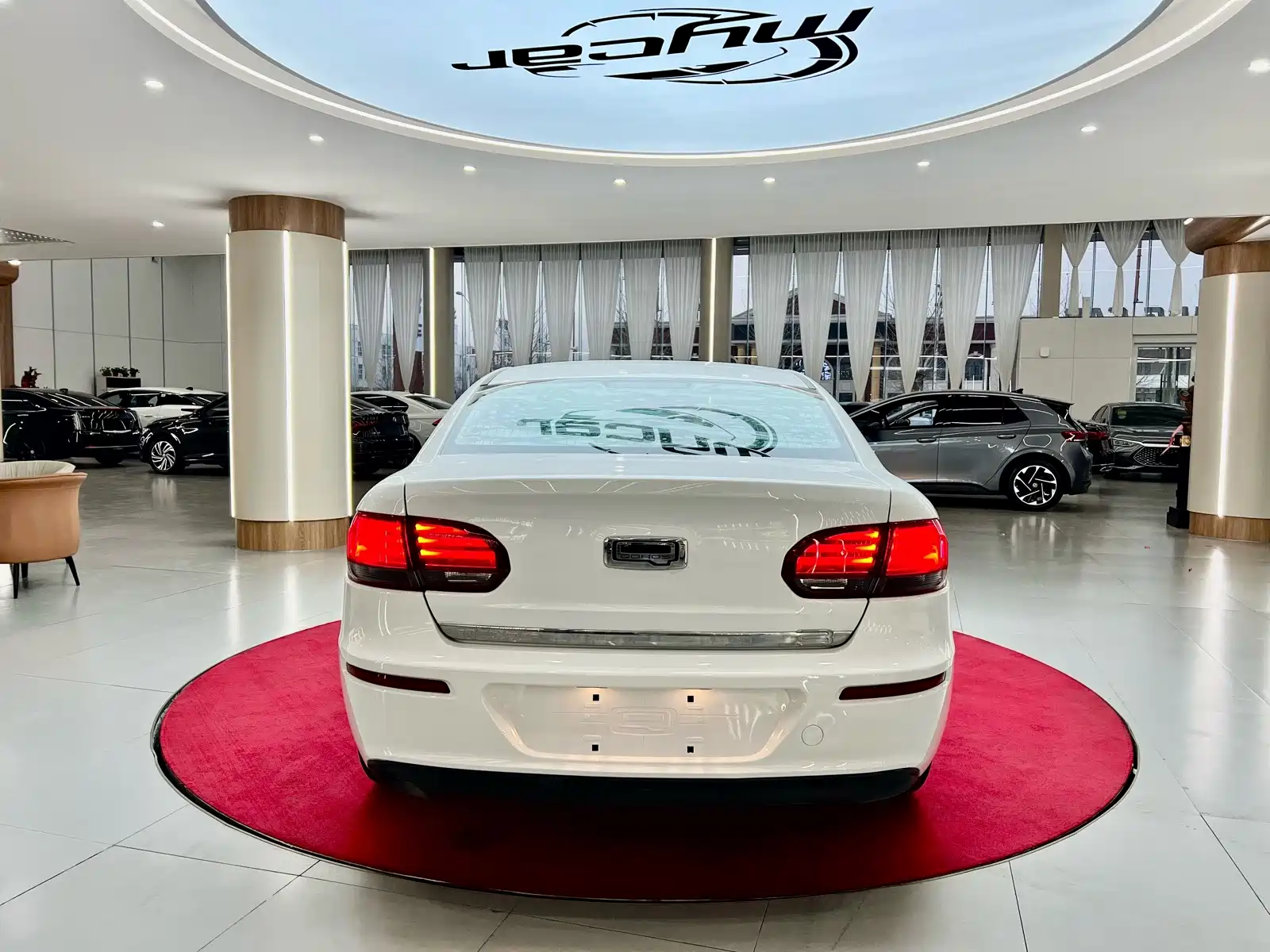 صورة 6 - Qoros 3