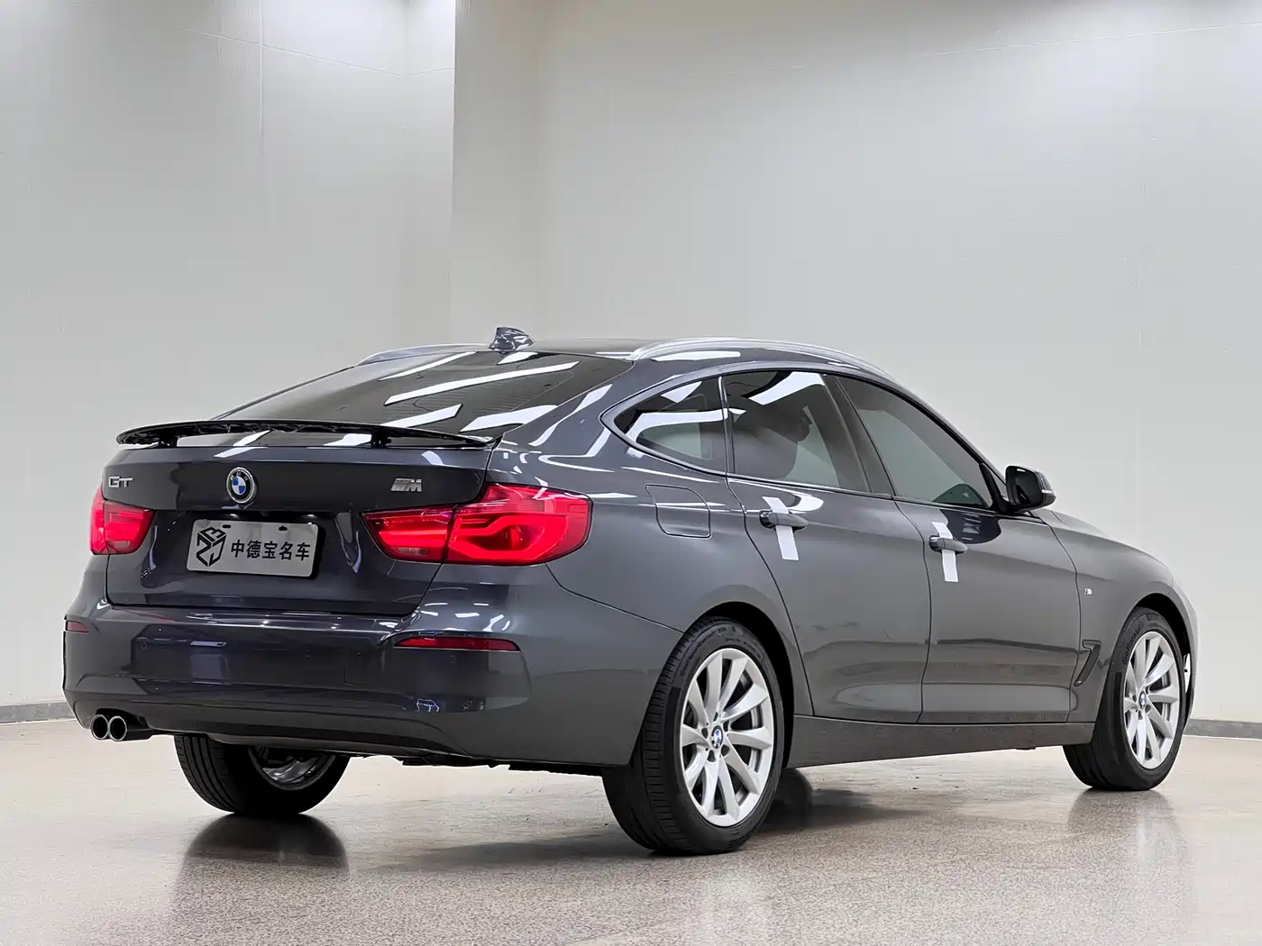 BMW 3 Series GT 2019 320i Fashion Model фото 5