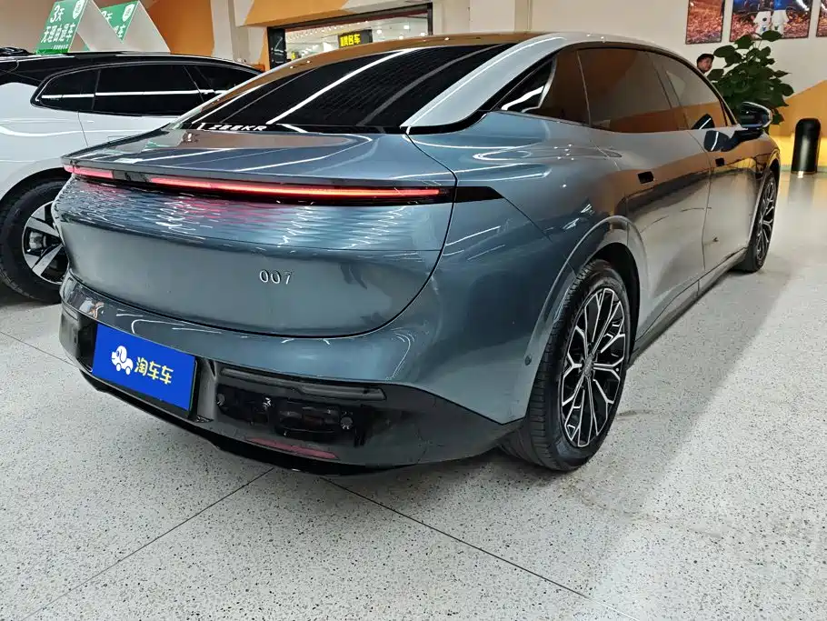 2026 ZEEKR 007
