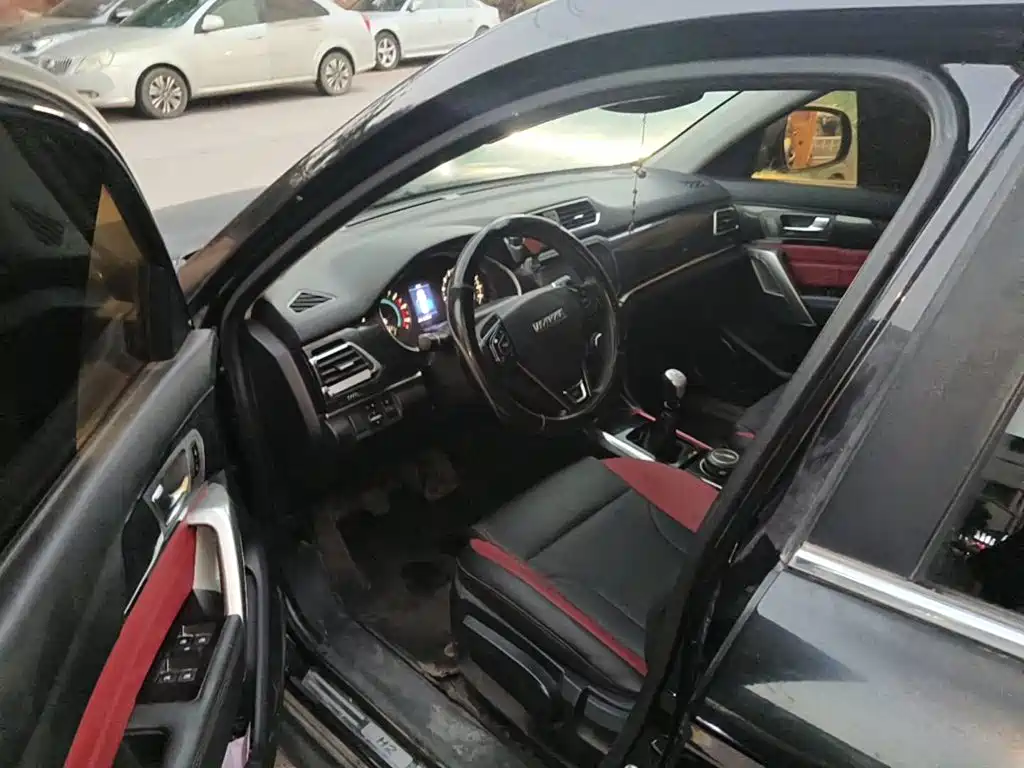 Фото 8 - Haval H2