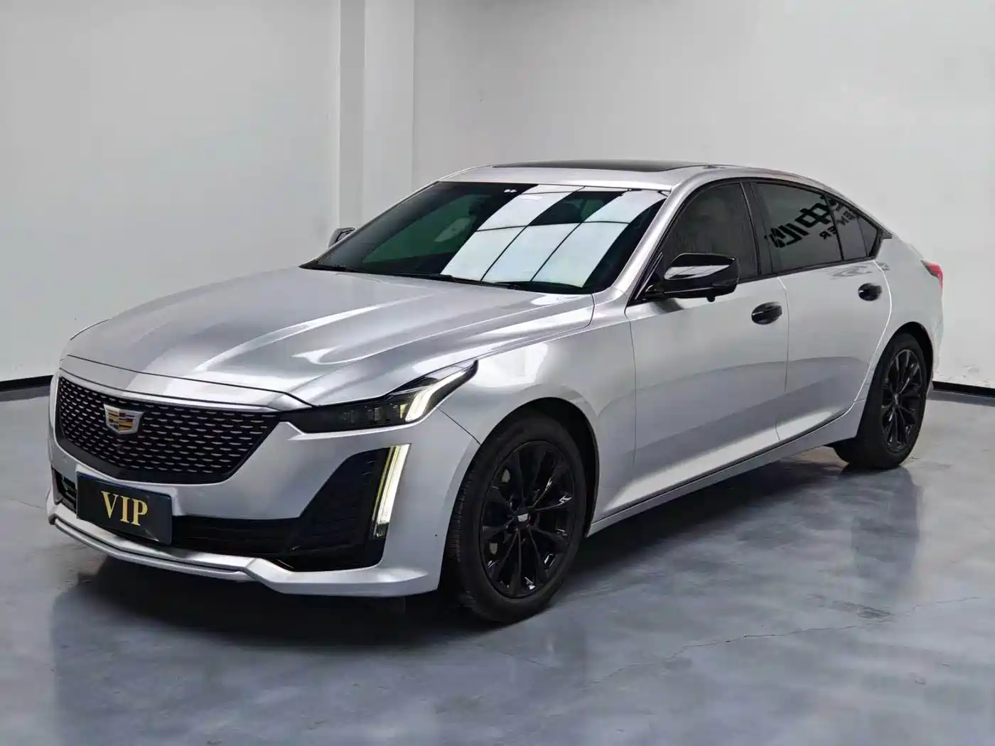 Cadillac CT5 2023 28T Luxury Style (Standard Edition)