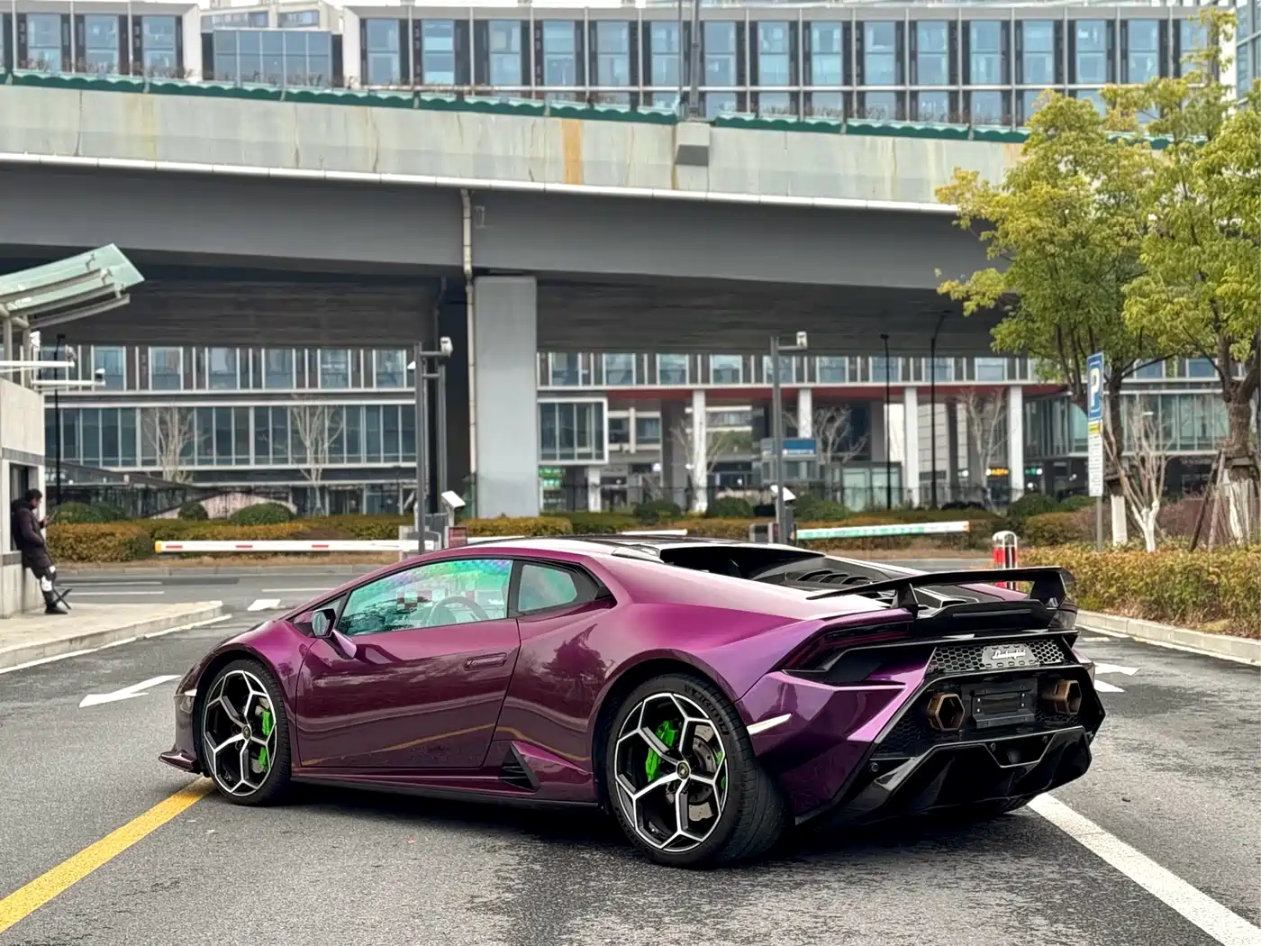 LAMBORGHINI HURACÁN