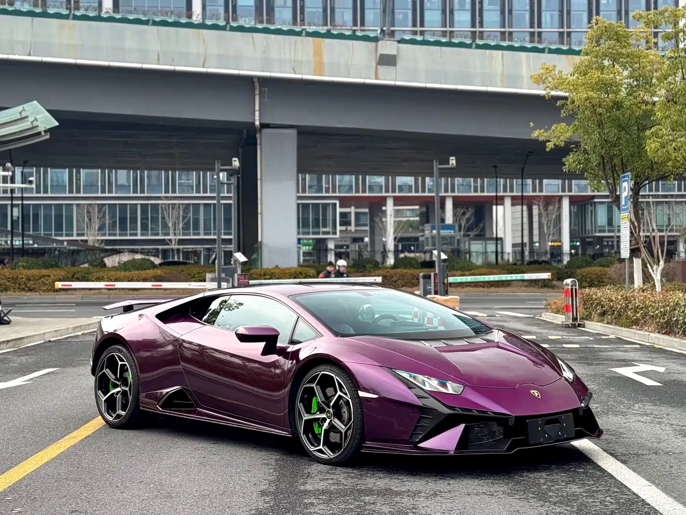 LAMBORGHINI HURACÁN