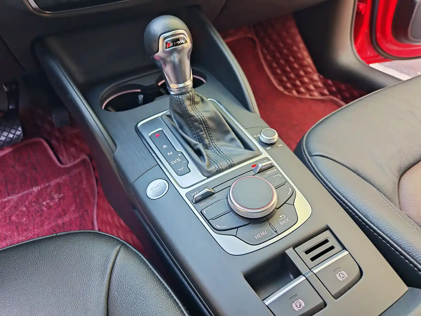 Audi A3 2016 Sportback 40 TFSI Style фото 12