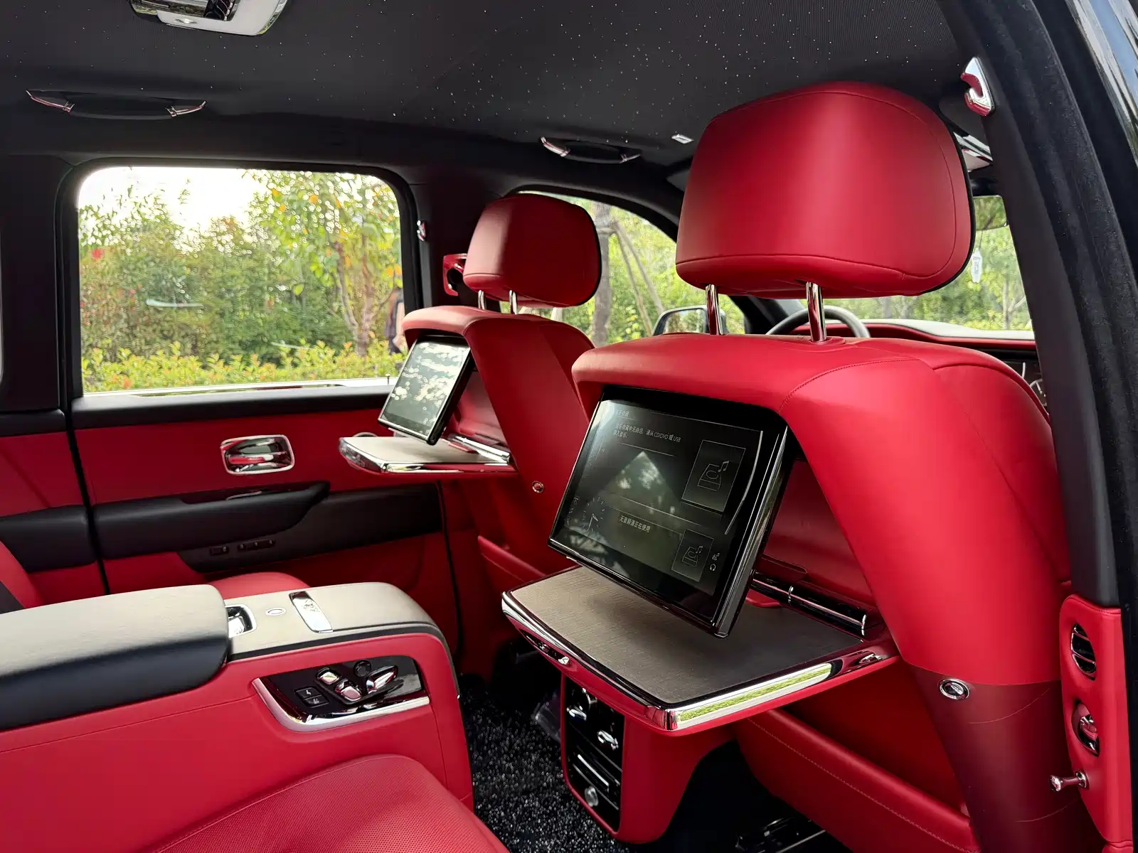 Photo 21 - Rolls-Royce Cullinan
