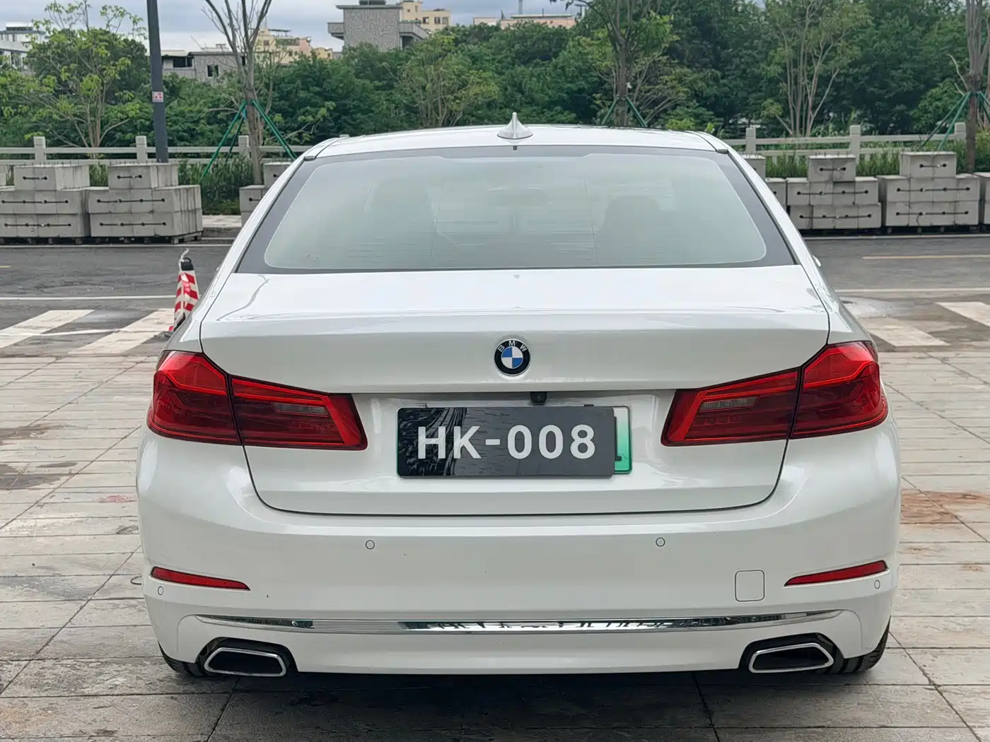 BMW 5 Series New Energy 2019 530Le Luxury Package фото 5