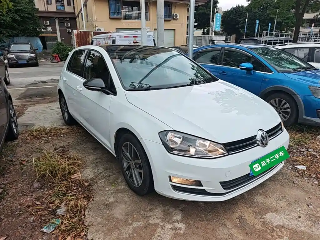 Volkswagen Golf 2016 230TSI Automatic Luxury фото 4