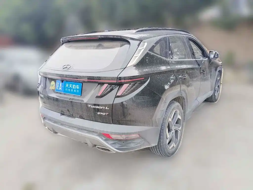 Фото 2 - Hyundai Tucson