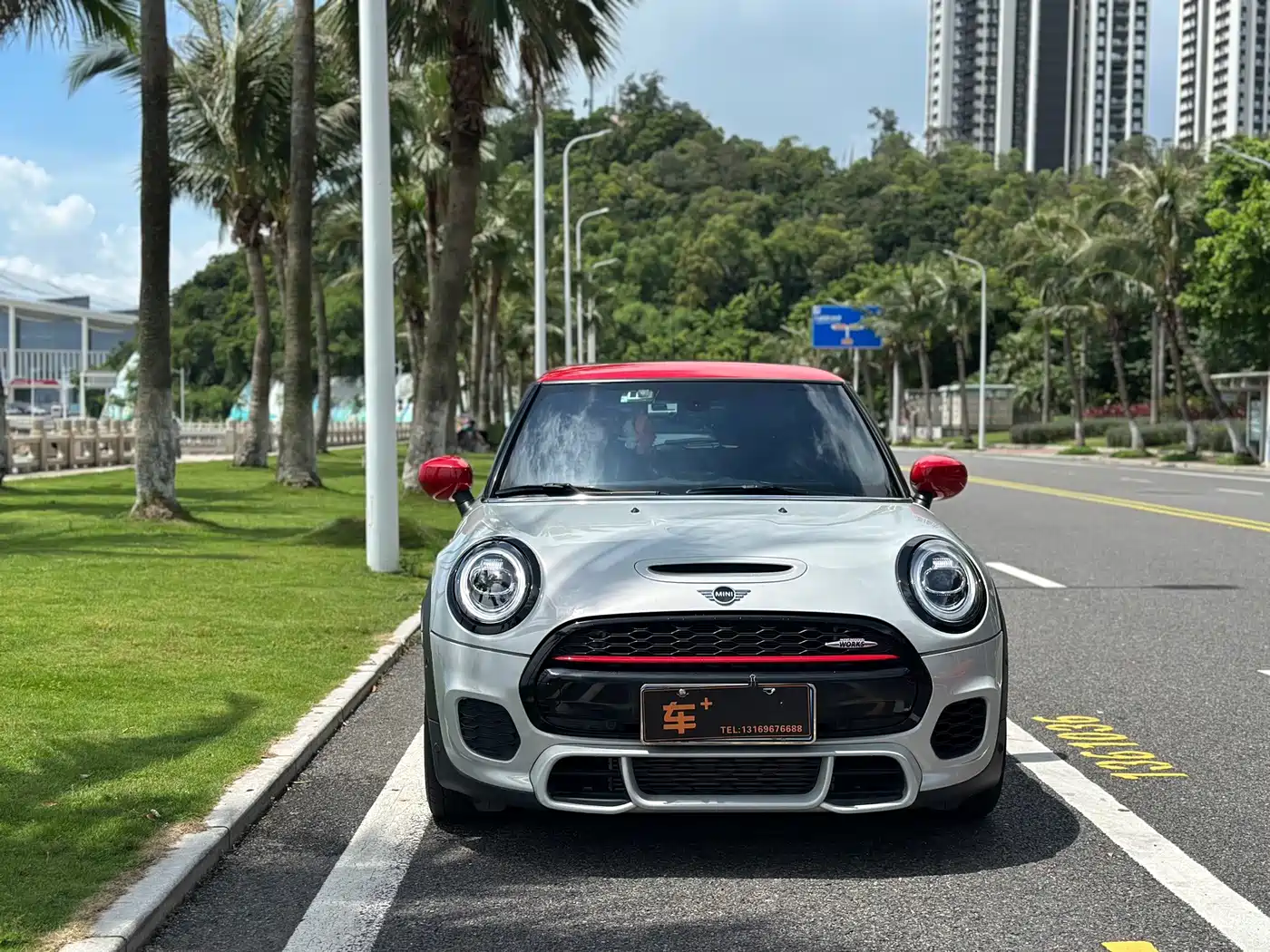Фото 1 - MINI JCW