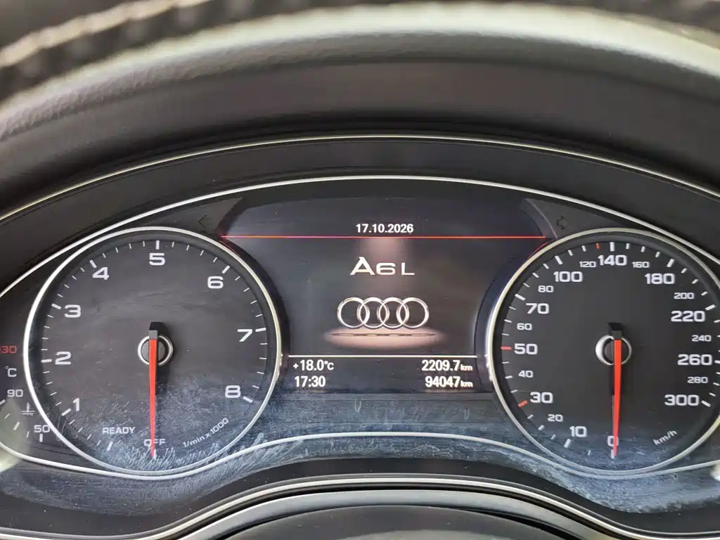 Photo 5 - Audi A6L