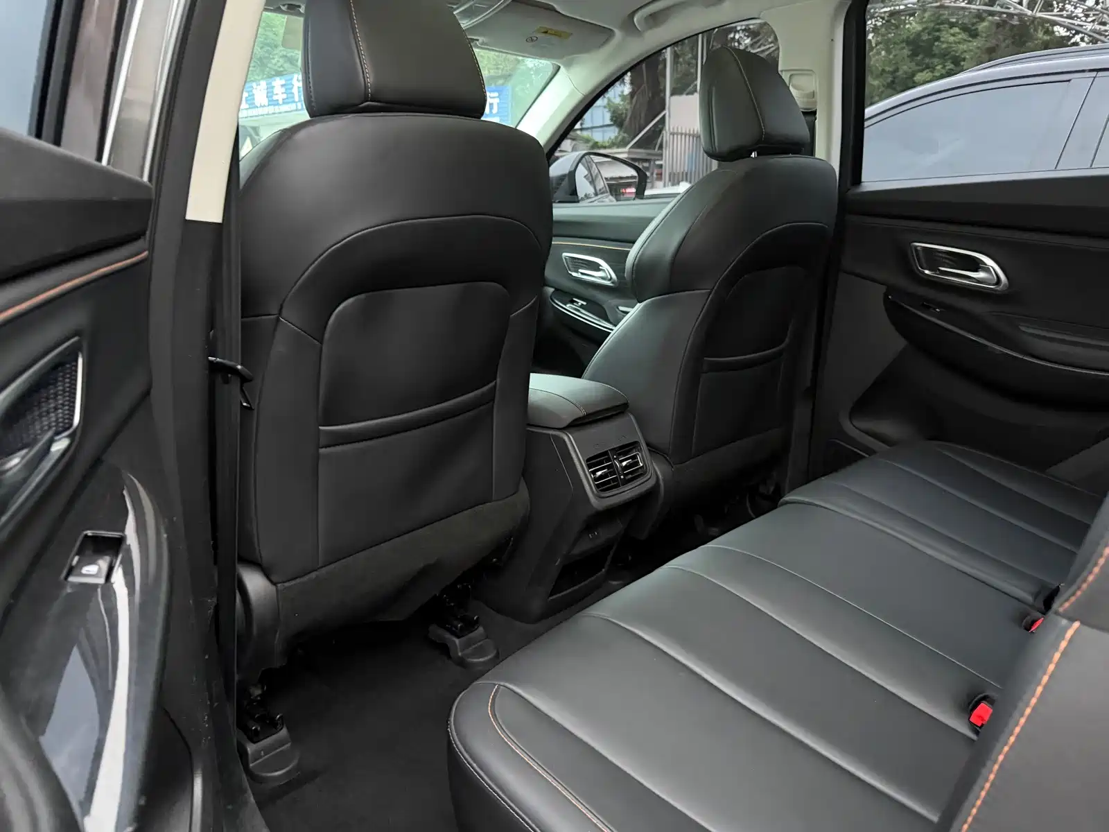 صورة 11 - Changan Oshan X7 PLUS