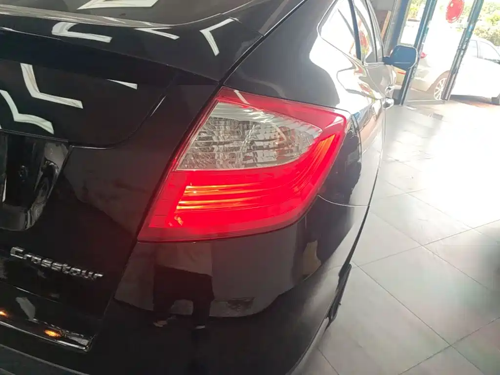 Honda Crosstour 2015 2014 2.4L Luxury Edition