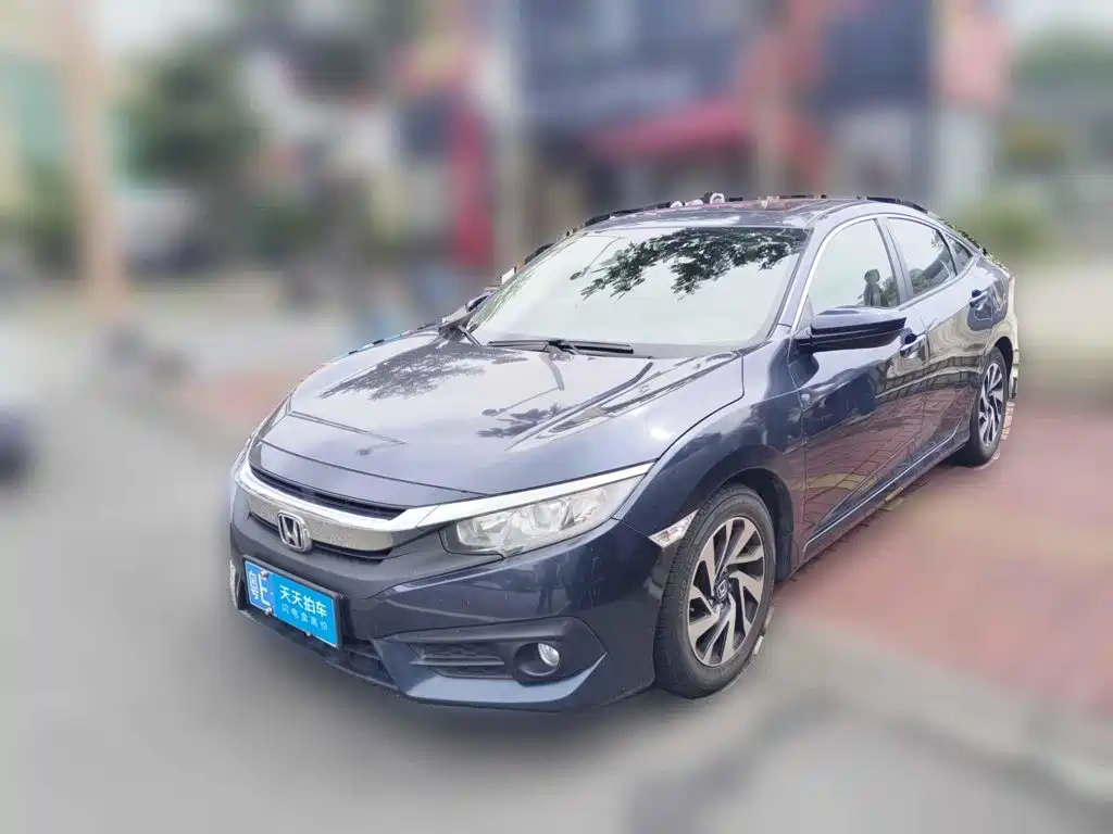Honda Civic 2016 220TURBO CVT Luxury Edition