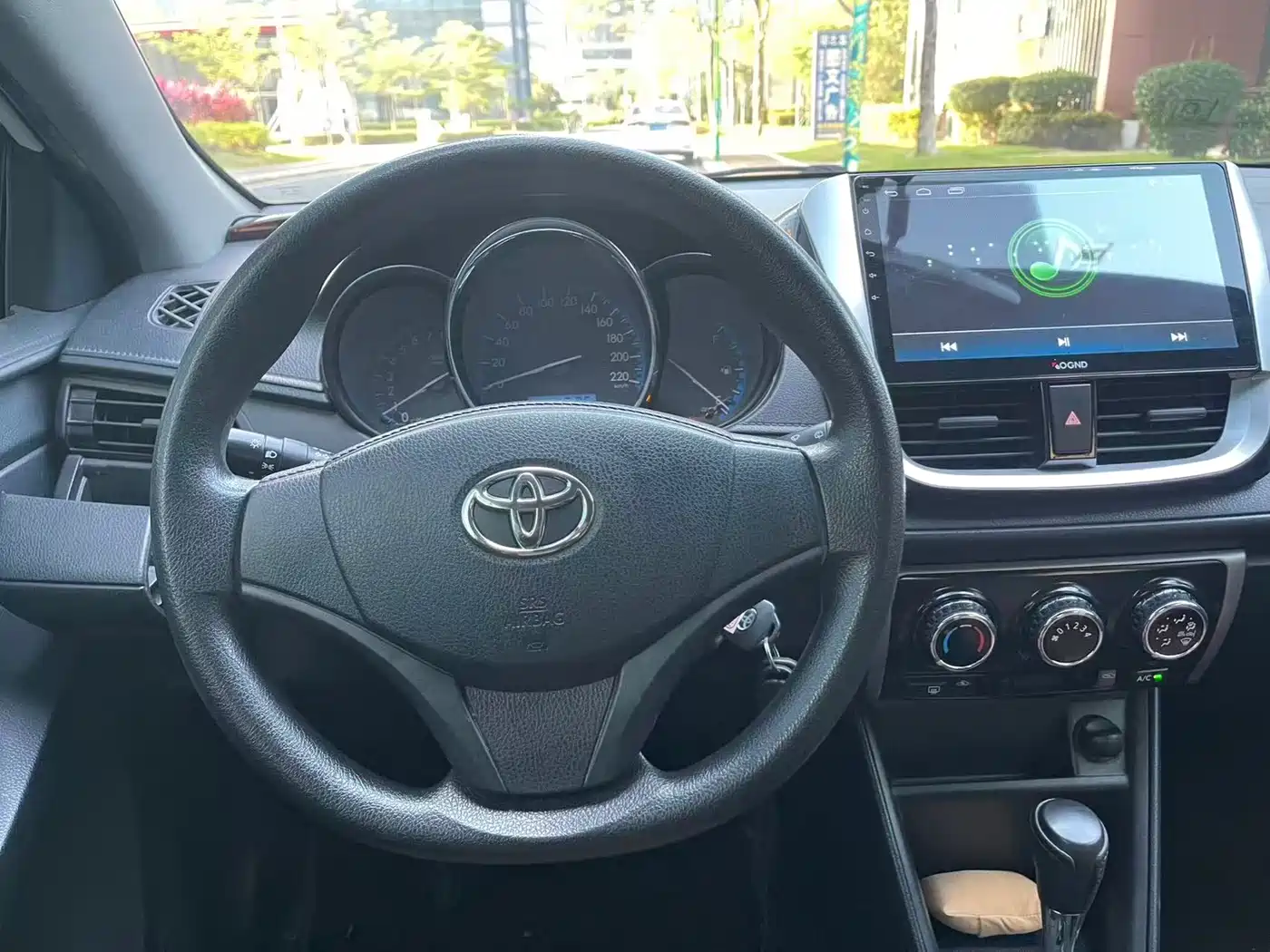 Toyota Vios FS 2017 1.5L CVT Fengchi Edition фото 10