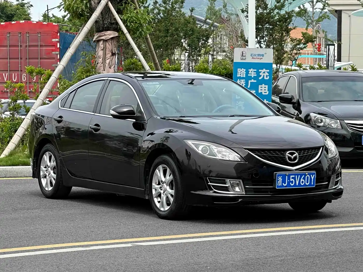 Mazda Ruiyi 2011 2011 Model 2.0L Auto Elite