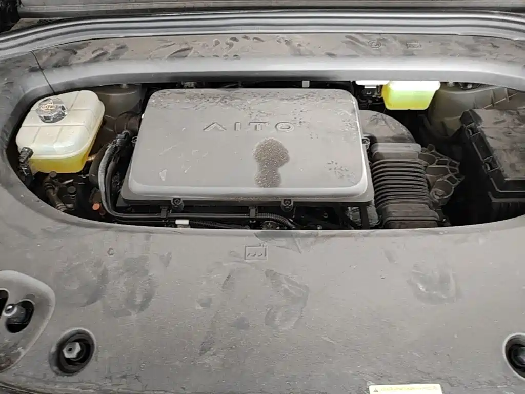 Aito AITO M8 2025 2025 Extended Range Ultra 53.4kWh 6-Seater