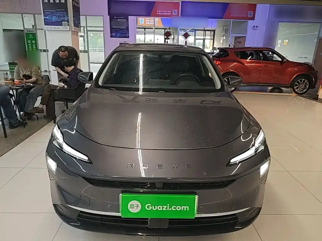 Roewe D6 2026 2025 Model 450km Premium Edition