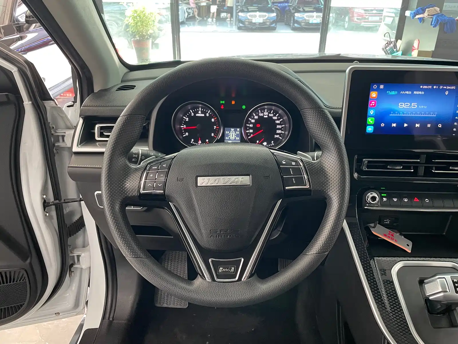 Фото 9 - Haval M6