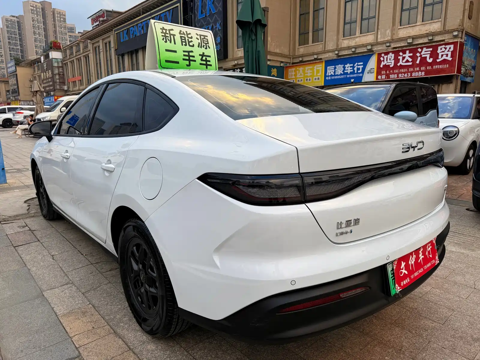 Photo 6 - BYD Seal 05