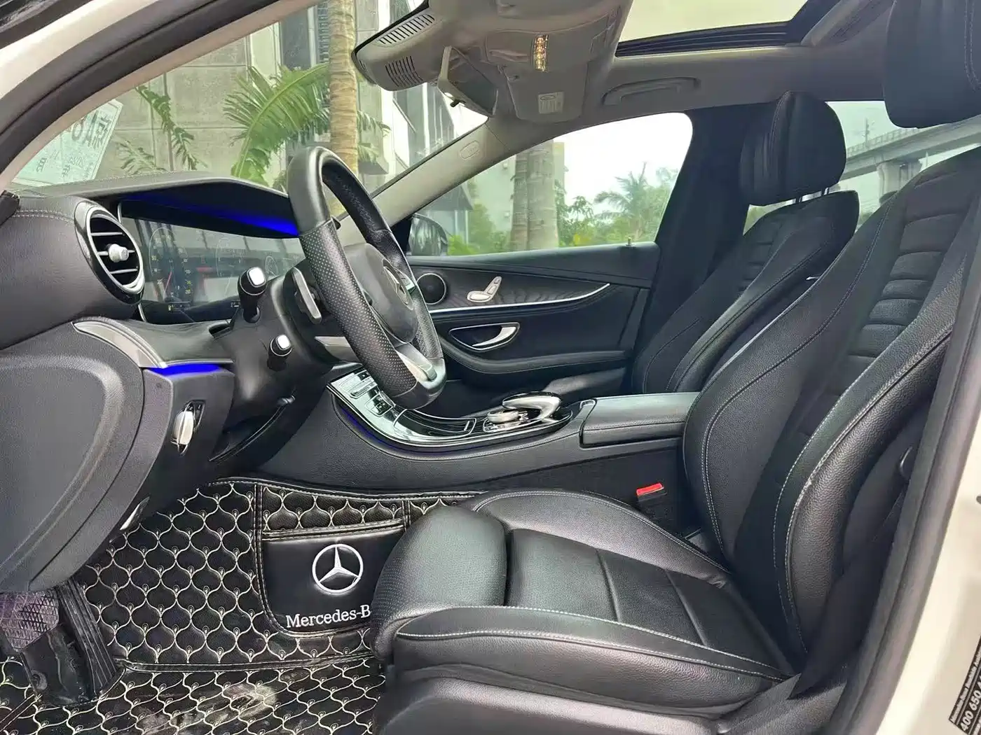 Mercedes-Benz E-Class 2016 E 200 L Sport Type фото 13