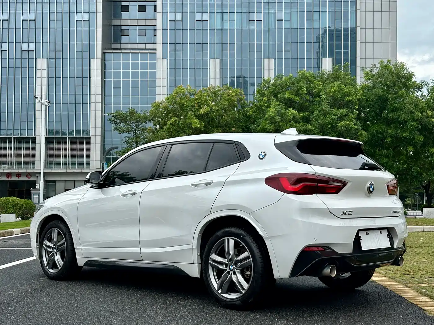 BMW X2 2021 xDrive25i M Off-Road Package фото 11