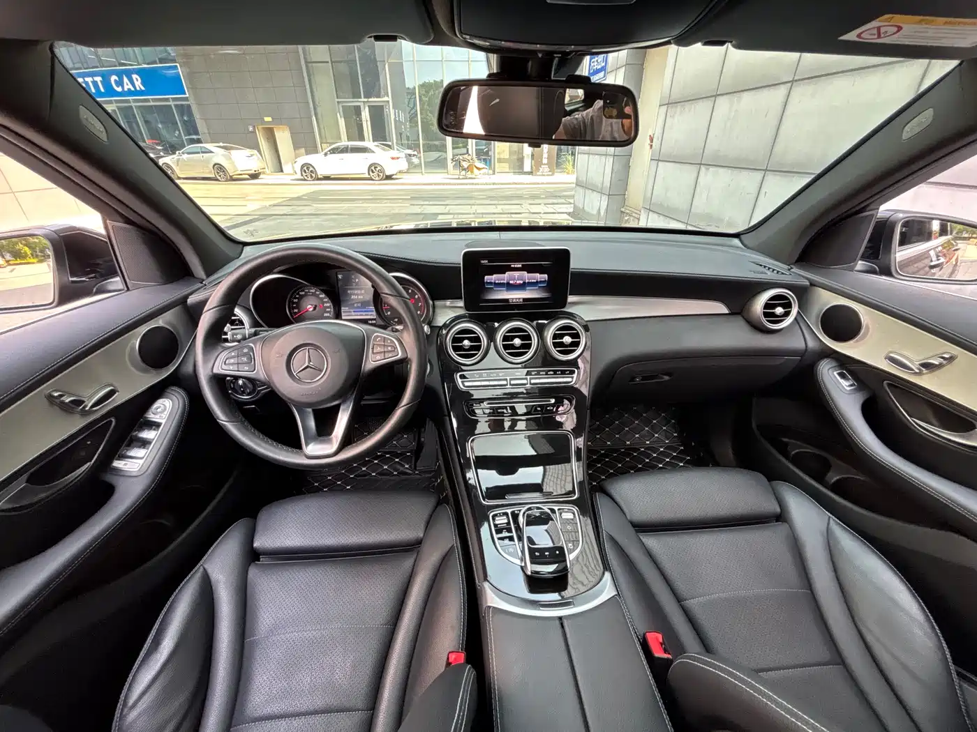 Mercedes-Benz GLC 2017 GLC 200 4MATIC фото 13