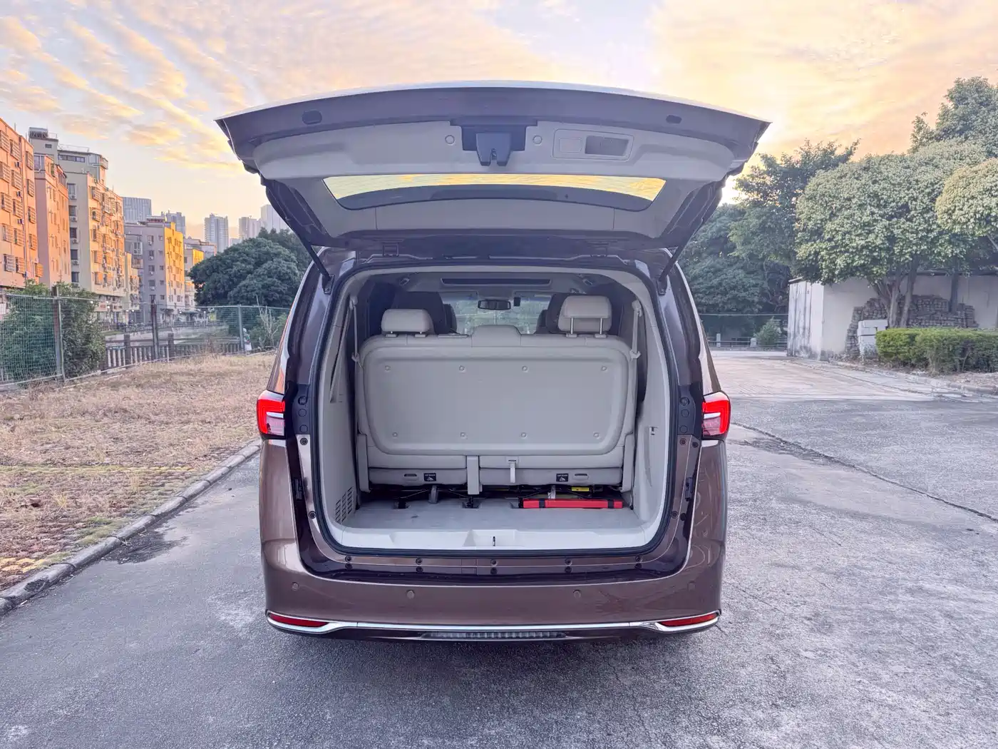 Buick GL8 2020 Model Land Business Class 652T Luxury фото 27