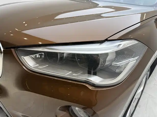 BMW X1 2016 sDrive18Li Premium Model фото 17