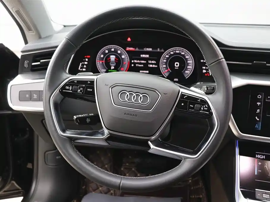 Audi A7L 2022 45 TFSI S-line Dream Builder Crystal Package фото 15