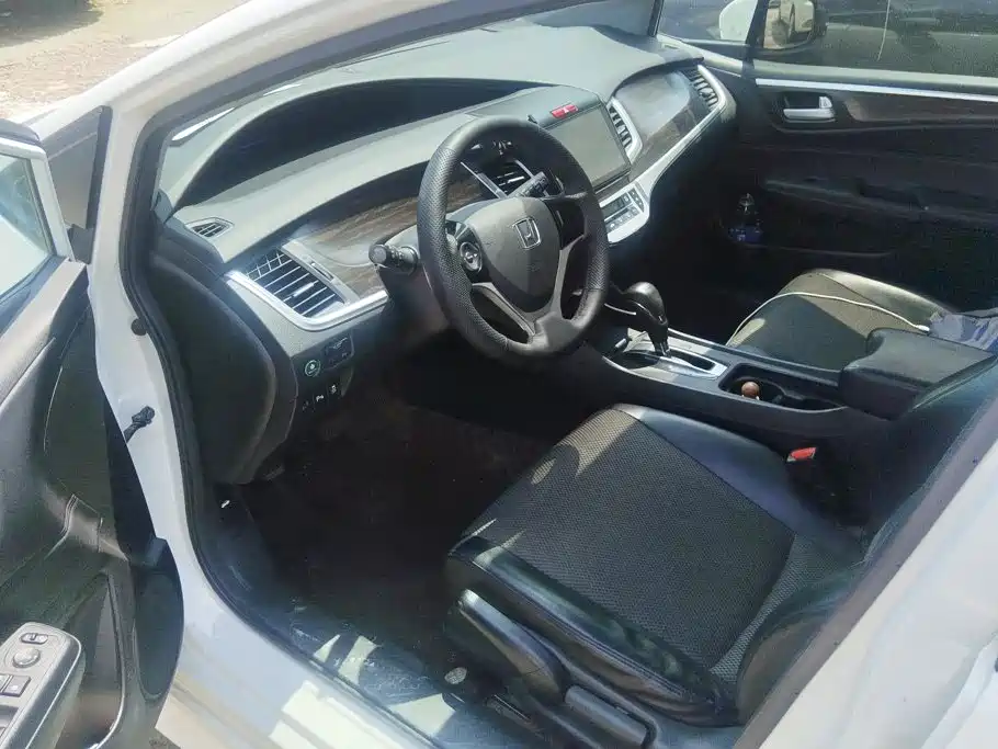 Honda Jade 2019 2017 1.8L Automatic Comfort Edition 5-seater