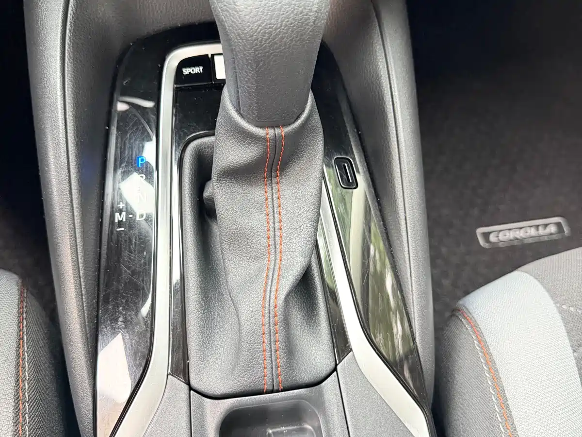 Toyota Corolla 2022 1.2T S-CVT Pioneer PLUS Edition фото 17