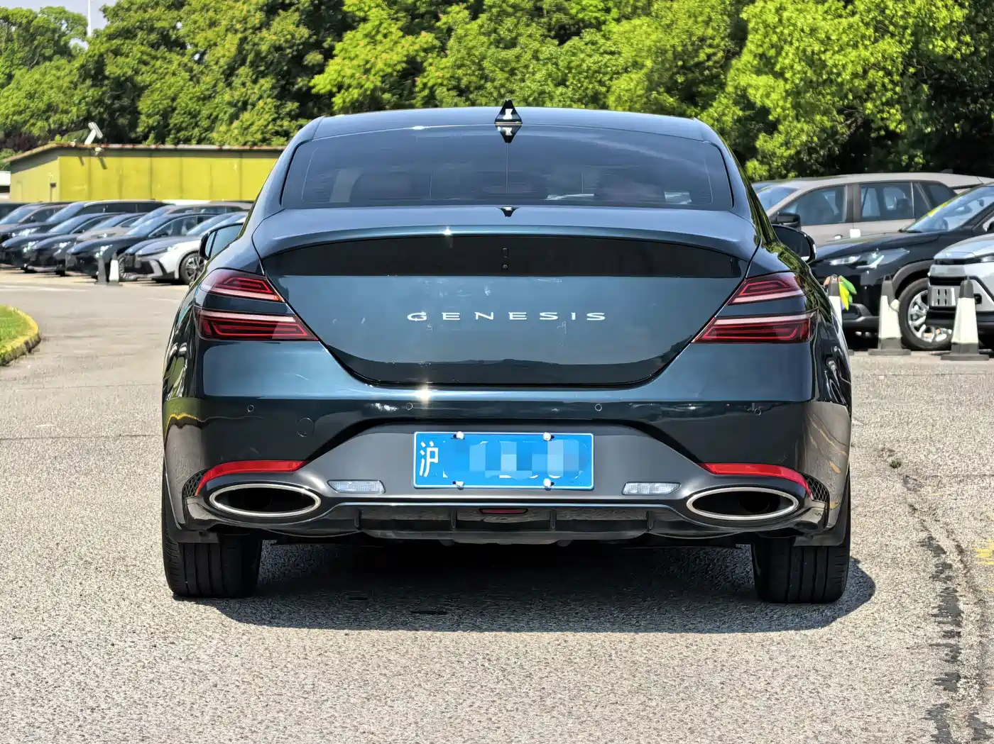 Genesis G70 2022 2021 2.0T RWD Luxury Edition