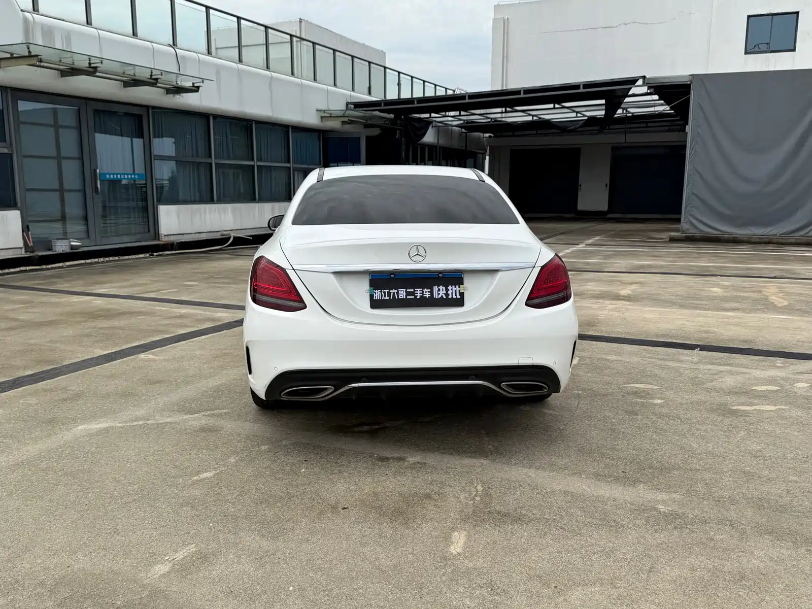 Фото 12 - Mercedes-Benz C-Class