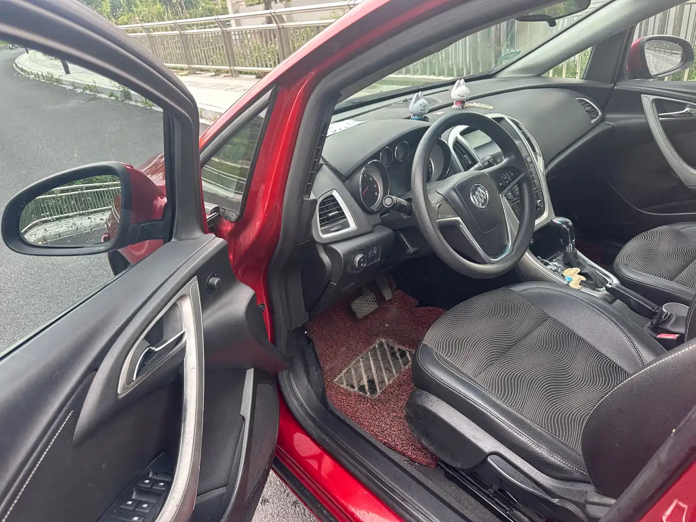 Buick Excelle 2014 XT 1.6L Automatic Fashion фото 7