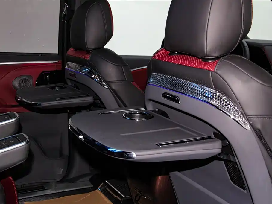 Toyota Sienna 2026 2.5L Hybrid AWD Luxury Edition фото 21