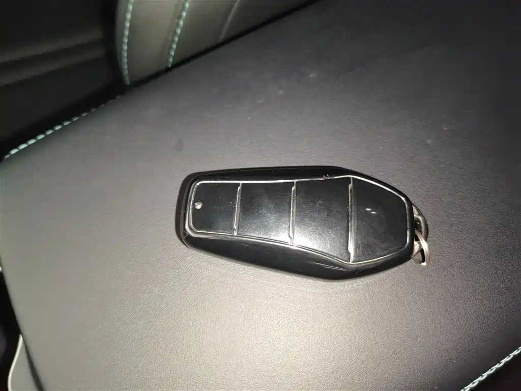 BYD Hai Bao 05 DM-i 2025 DM-i Smart Drive Edition 55KM Luxury фото 9