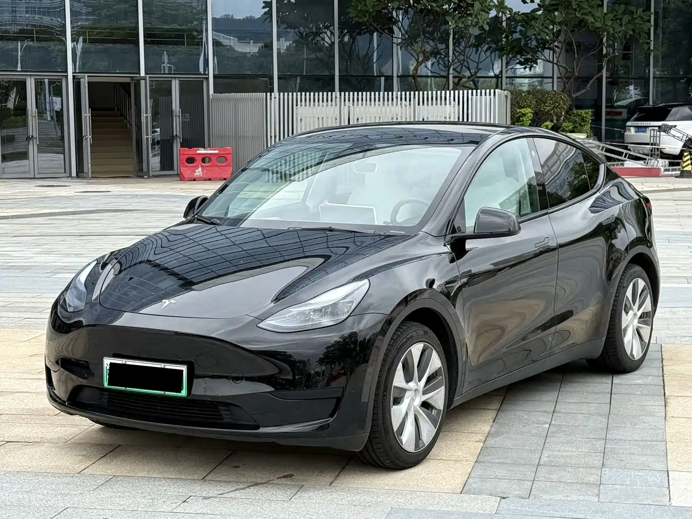 Tesla Model Y 2022 Facelift Rear-Wheel Drive Version