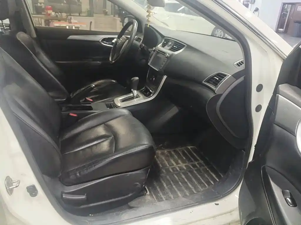 Фото 13 - Nissan Sylphy