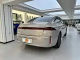 Фото 15 - Roewe M7 DMH