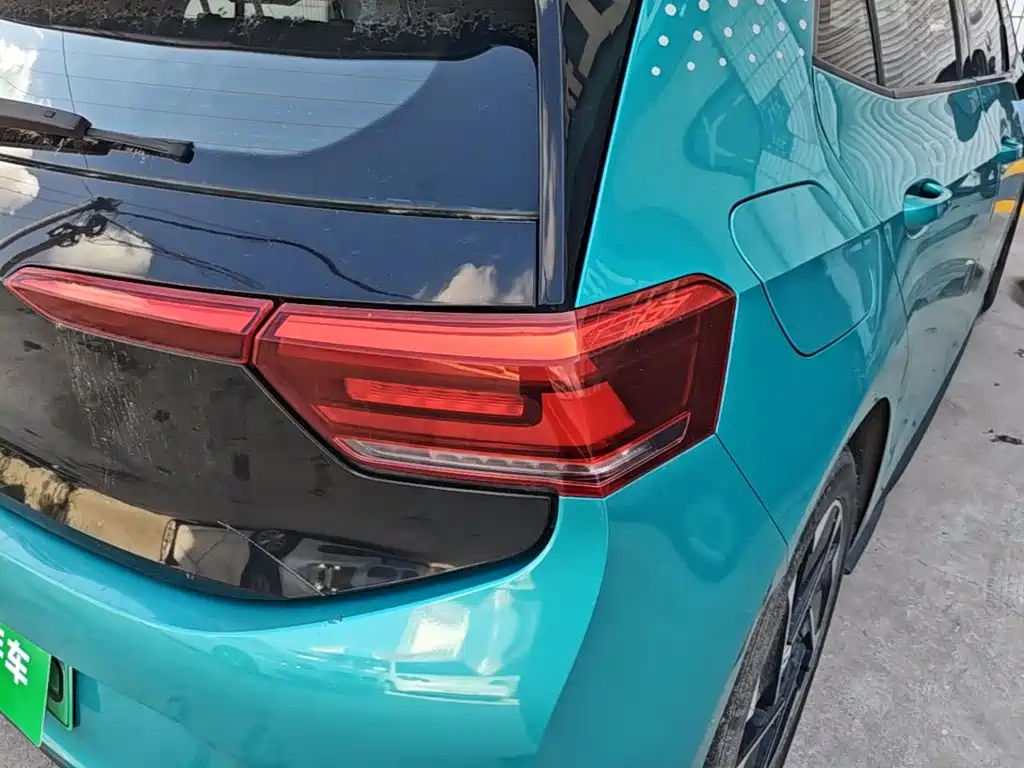 Photo 8 - Volkswagen ID.3