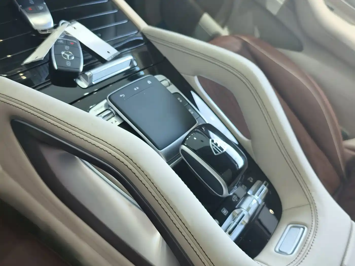 Mercedes-Benz GLS 2026 GLS 450 4MATIC Luxury фото 4