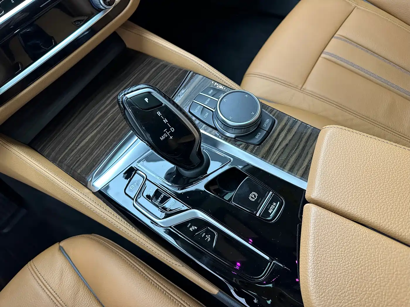 BMW 6 Series GT 2021 Facelift 630i Luxury Design Package фото 9