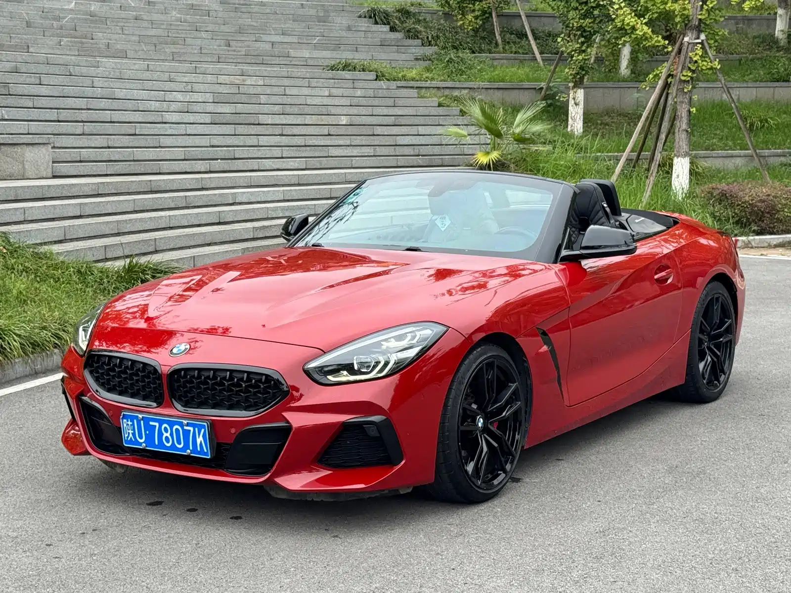 Photo 1 - BMW Z4