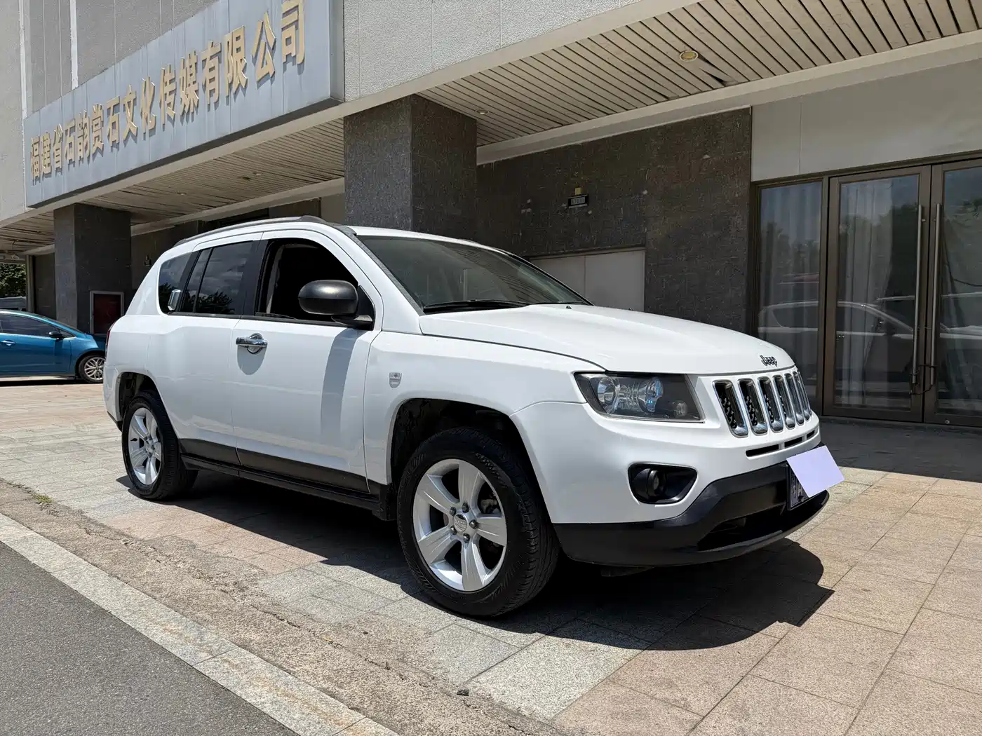 Jeep Compass (Import) 2013 2014 2.4L 4WD Sport Edition