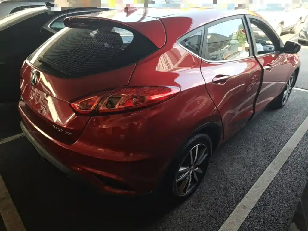 Changan Eado XT 2016 2016 1.6L Manual Stylish Cool Edition
