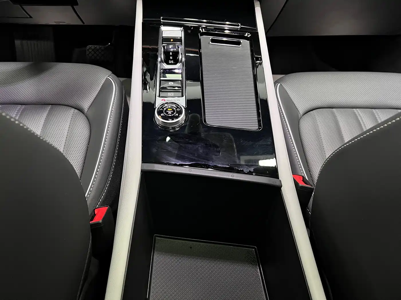 Volkswagen Teramont 2023 380TSI AWD Premium Luxury Edition фото 36