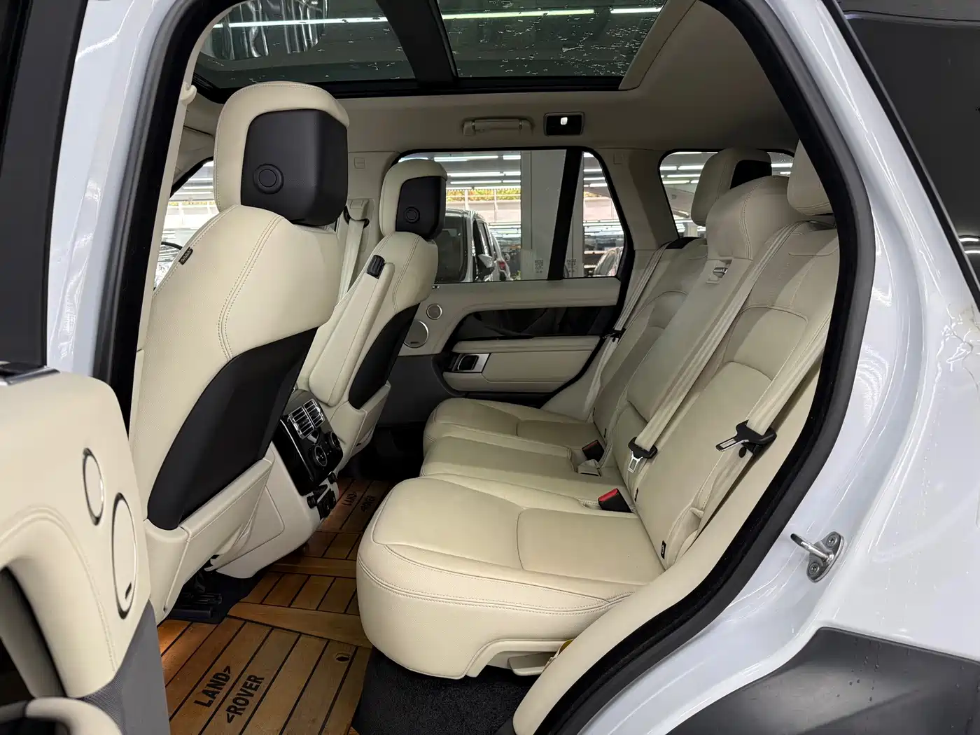 Land Rover Range Rover, миниатюра 7